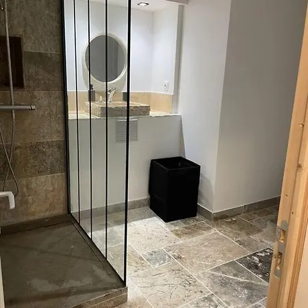 2min Gare, Cosy, Work Fun Apartment